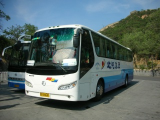 ���k���ւ̗��s��