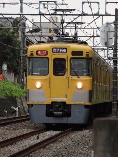 【西武】2000系  新宿線