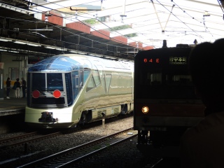 【JR東日本】E001系 クルーズトレイン「TRAIN SUITE 四季島」��甲種輸送��