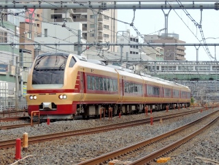 【JR東日本】新幹線 救済臨時列車 送り込み回送��E653系 カツK70編成��