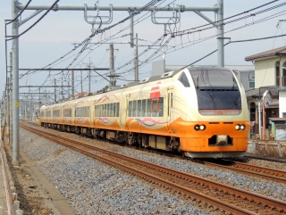 【JR東日本】E653系 いなほ号��ニイU101編成 新幹線 救済臨時列車へ送り込み回送��