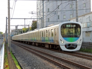 【西武】30000系 スマイルトレイン 新宿線��10両編成��