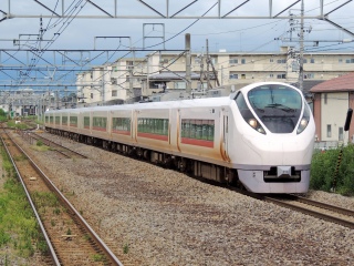 �yJR�����{�z���R�i���Ăт���܂ɁI�H��E657�n ���i��A�Y�[�����Ɍ����Ă̍���n��ł̃n���h���P�������{��