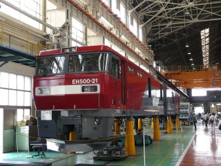 �i�q�����݂�S���ӂꂠ���t�F�A